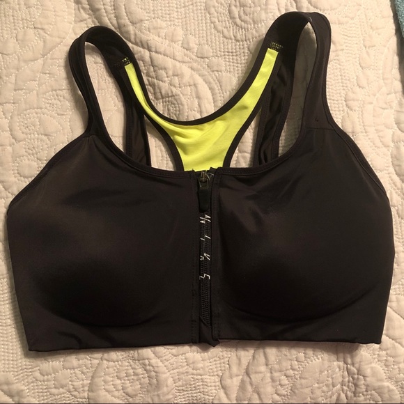 nike buckle bra